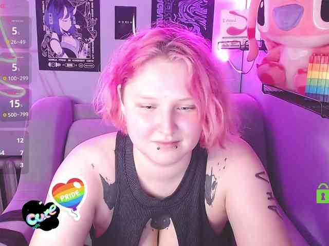 DolliRosee webcam