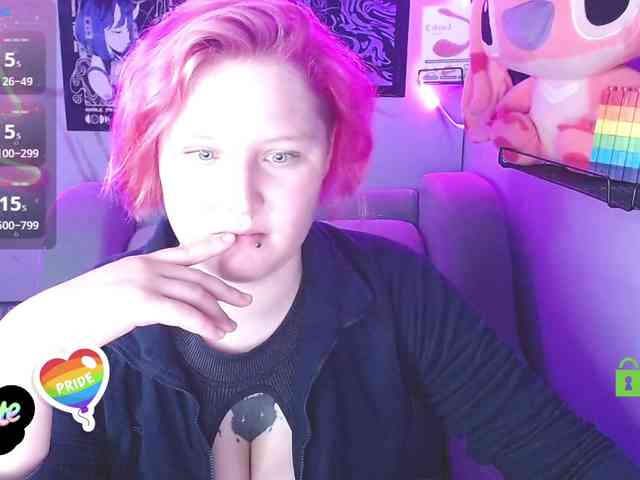 DolliRosee webcam