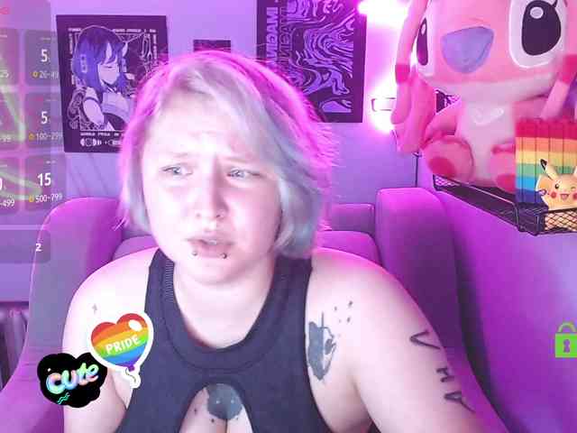 DolliRosee webcam