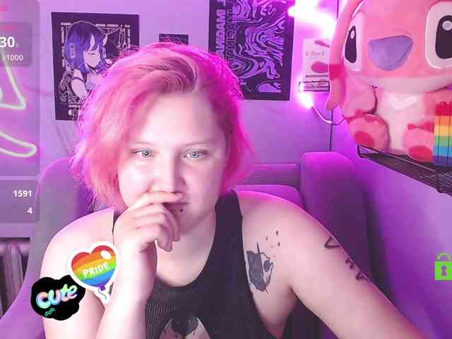 DolliRosee webcam