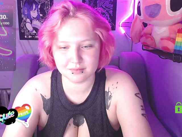 DolliRosee webcam