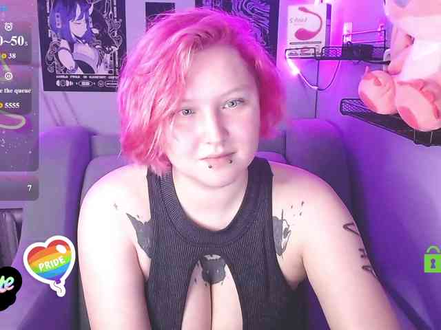 DolliRosee webcam