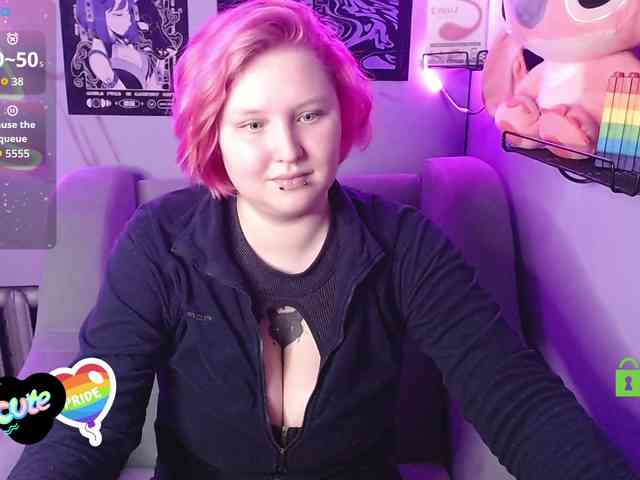 DolliRosee webcam