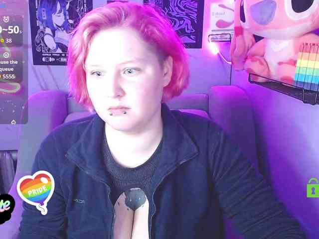 DolliRosee webcam