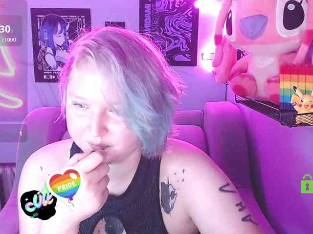 DolliRosee webcam