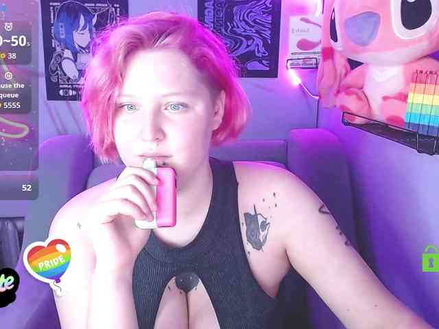 DolliRosee webcam