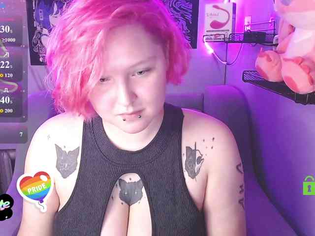 DolliRosee webcam