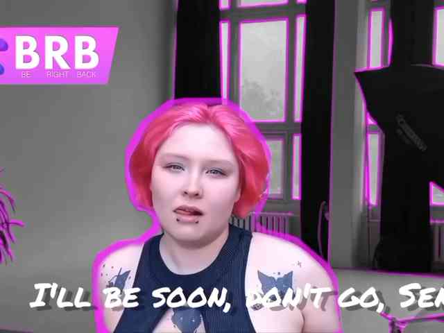 DolliRosee webcam
