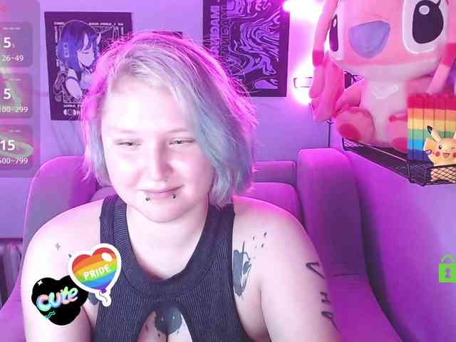 DolliRosee webcam