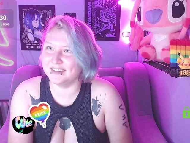 DolliRosee webcam