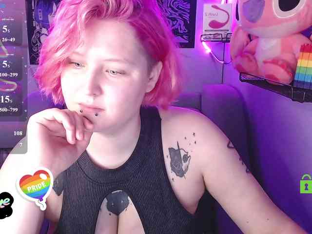 DolliRosee webcam