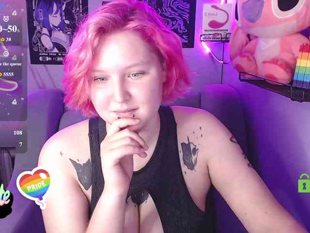 DolliRosee webcam
