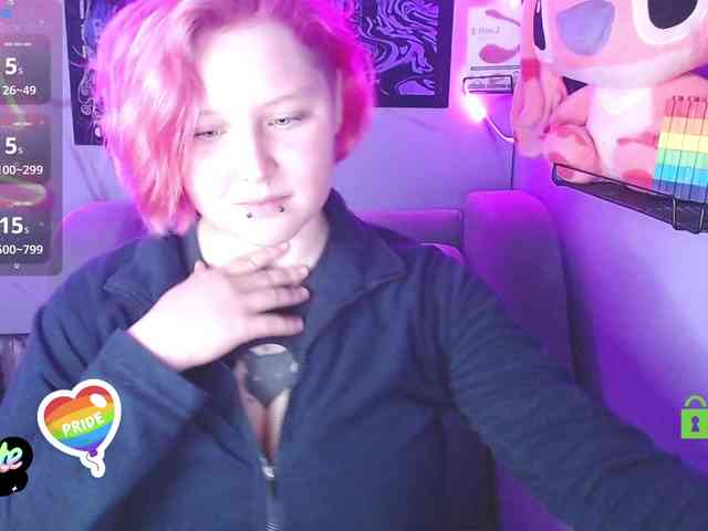 DolliRosee webcam