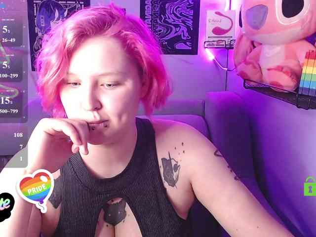 DolliRosee webcam