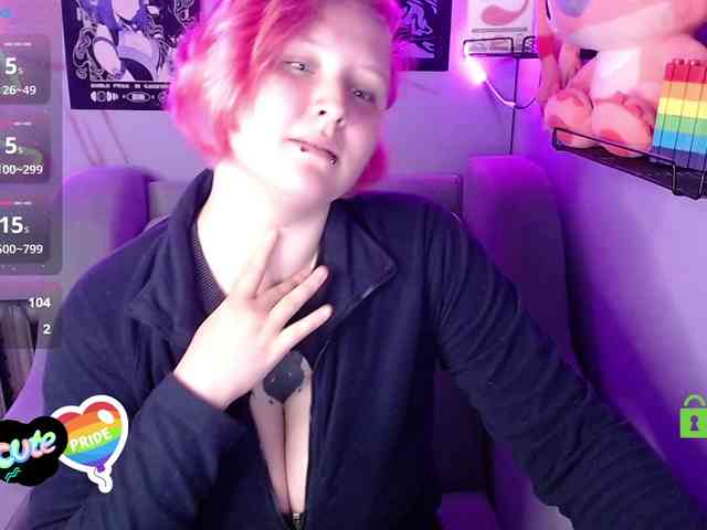 DolliRosee webcam
