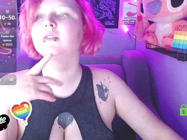 DolliRosee webcam