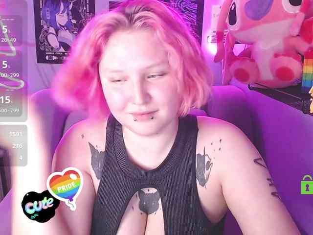 DolliRosee webcam