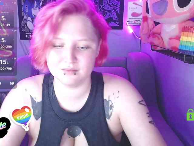 DolliRosee webcam