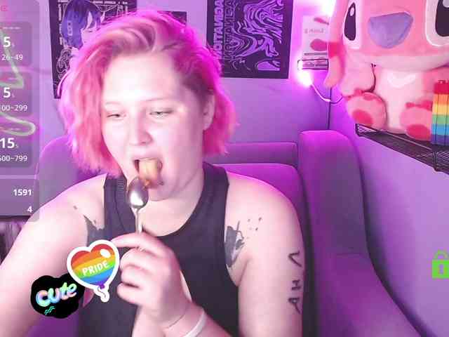 DolliRosee webcam