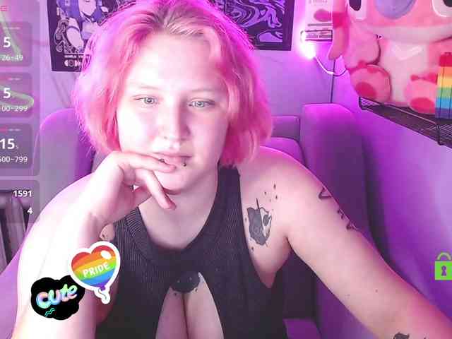 DolliRosee webcam