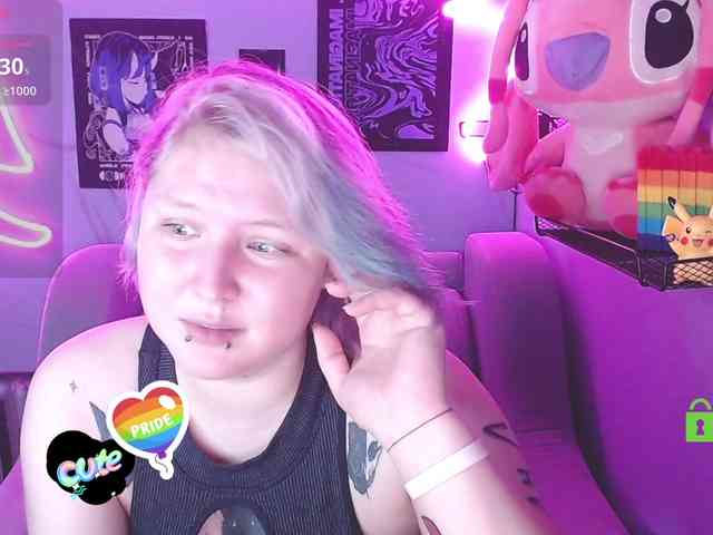 DolliRosee webcam