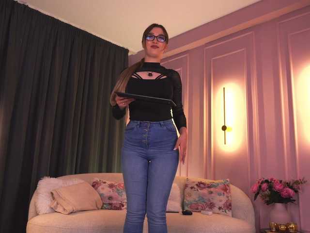 NovaKainn live cam on BongaCams