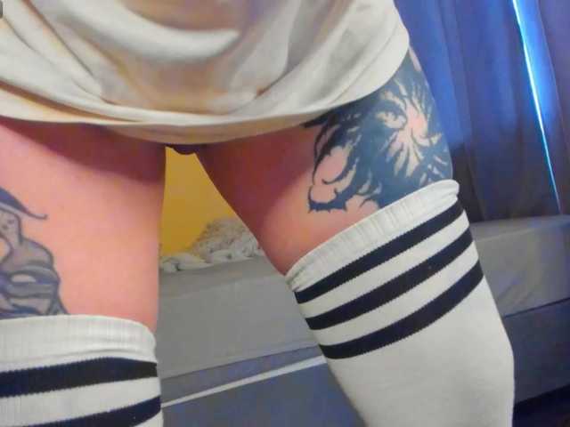 Alice01moonshard live webcam show