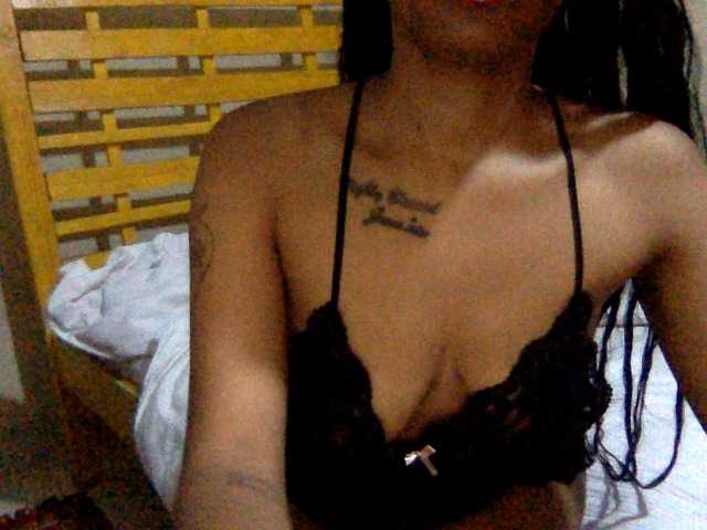 Shiro19 live cam on BongaCams