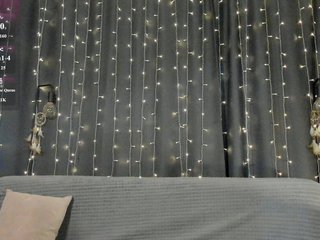 MillyYoung Porn Show