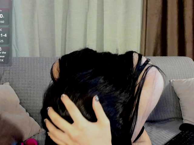 MillyYoung live cam on BongaCams