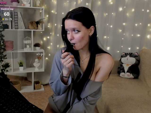 MillyYoung
