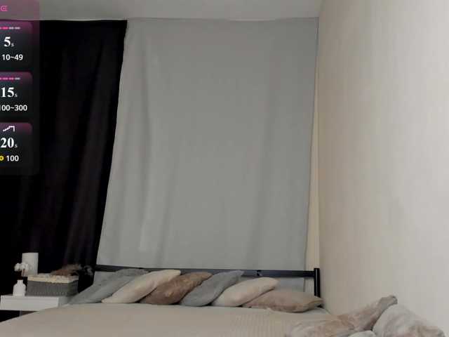 MillyYoung live cam on BongaCams