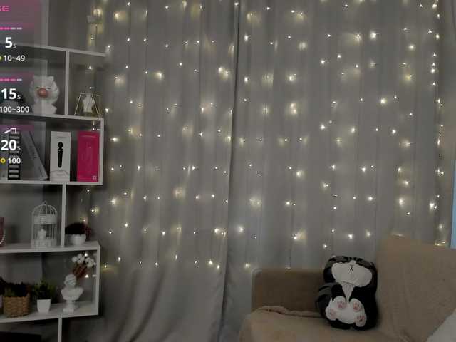 MillyYoung live cam on BongaCams