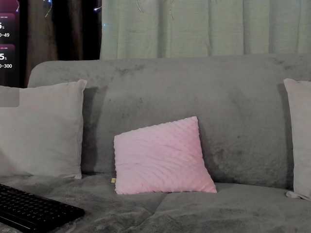 MillyYoung live cam on BongaCams