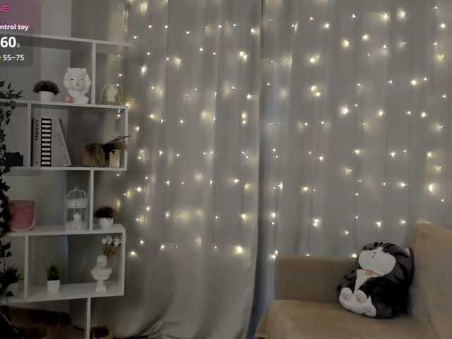 MillyYoung live cam on BongaCams