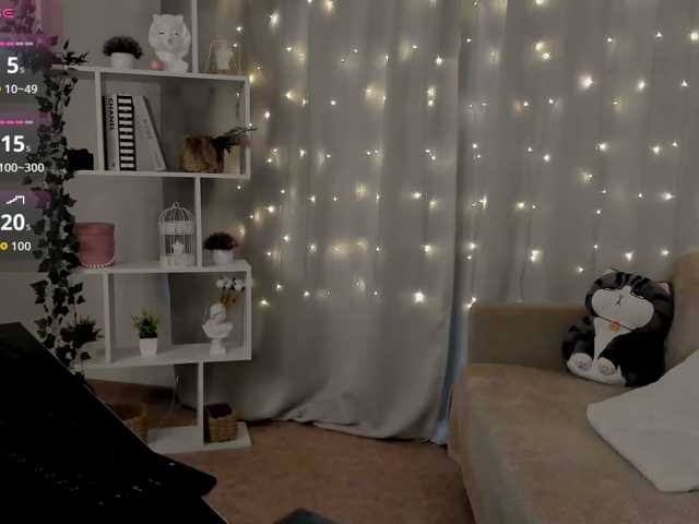 MillyYoung live cam on BongaCams