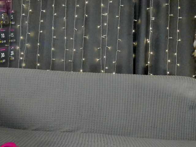 MillyYoung live cam on BongaCams