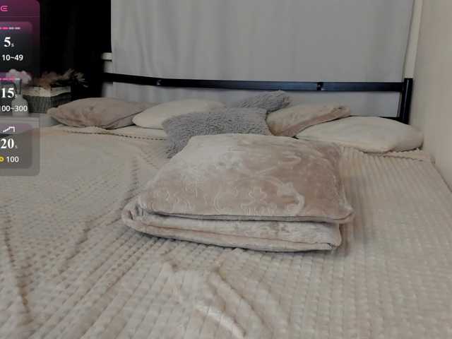 MillyYoung live cam on BongaCams