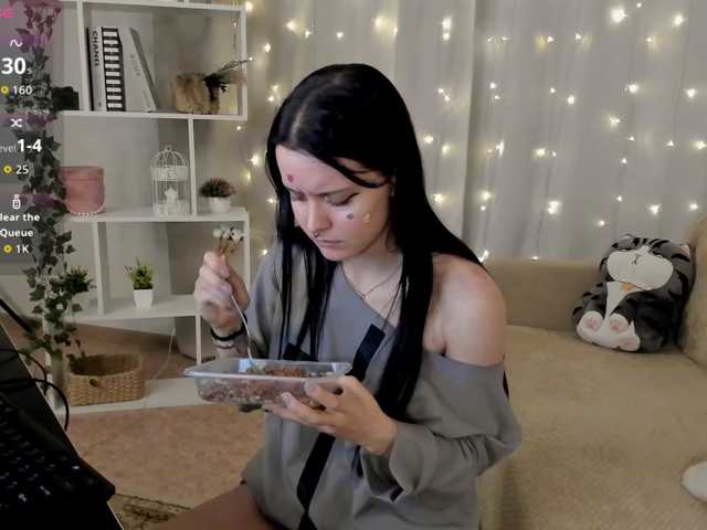 MillyYoung