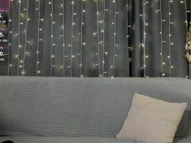 MillyYoung live cam on BongaCams