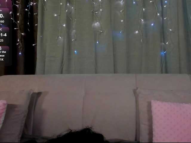 MillyYoung live cam on BongaCams