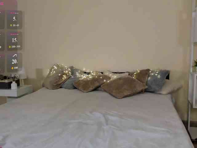 MillyYoung webcam