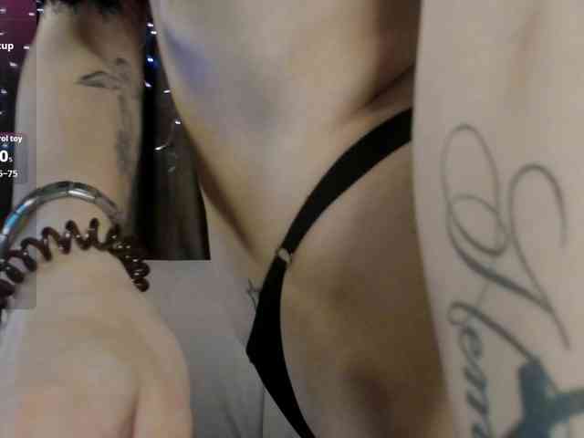MillyYoung's webcam live show