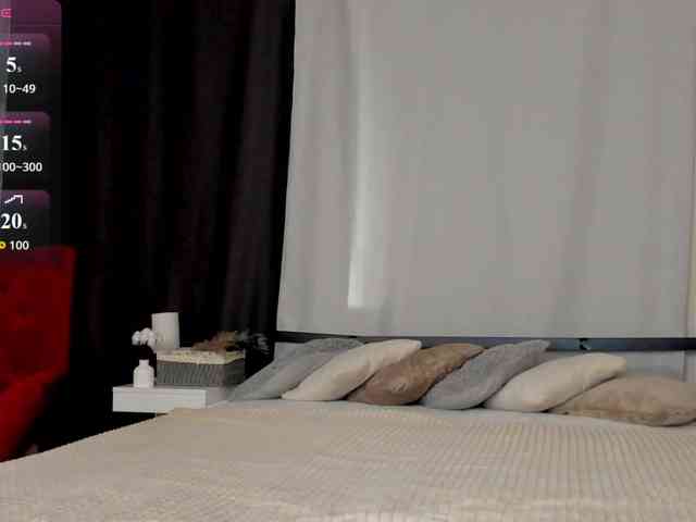 MillyYoung webcam