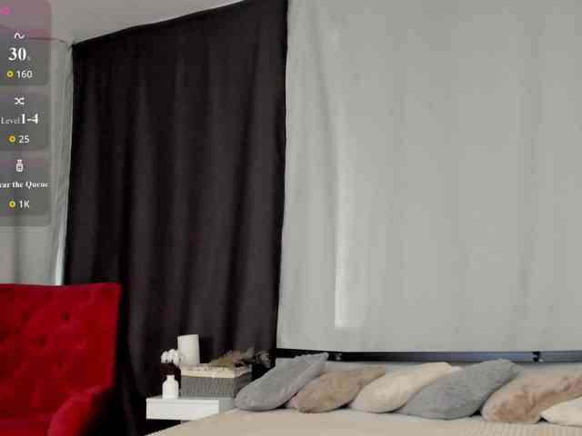 MillyYoung webcam