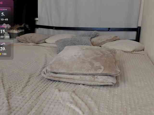 MillyYoung webcam