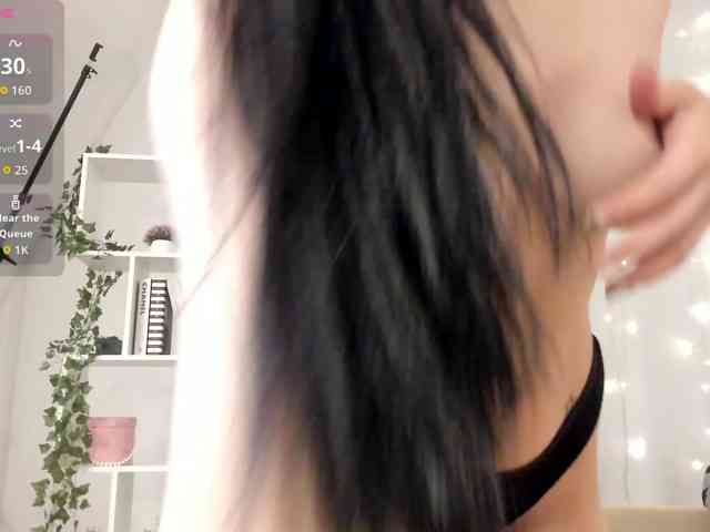 MillyYoung