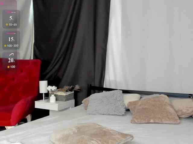 MillyYoung webcam
