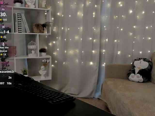 MillyYoung webcam