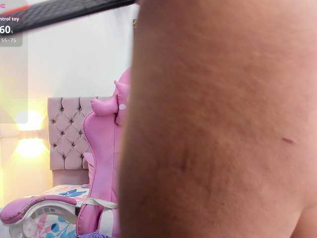 tiffanyray1 live cam on BongaCams